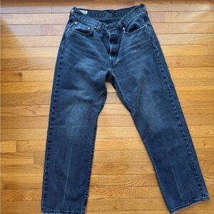 Levi's 501 Black Relaxed Jeans